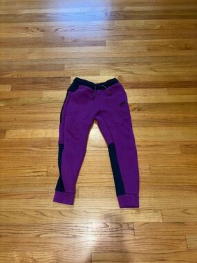 Nike Tech Purple Jogger Sweatpants with Blue Trim - Kids